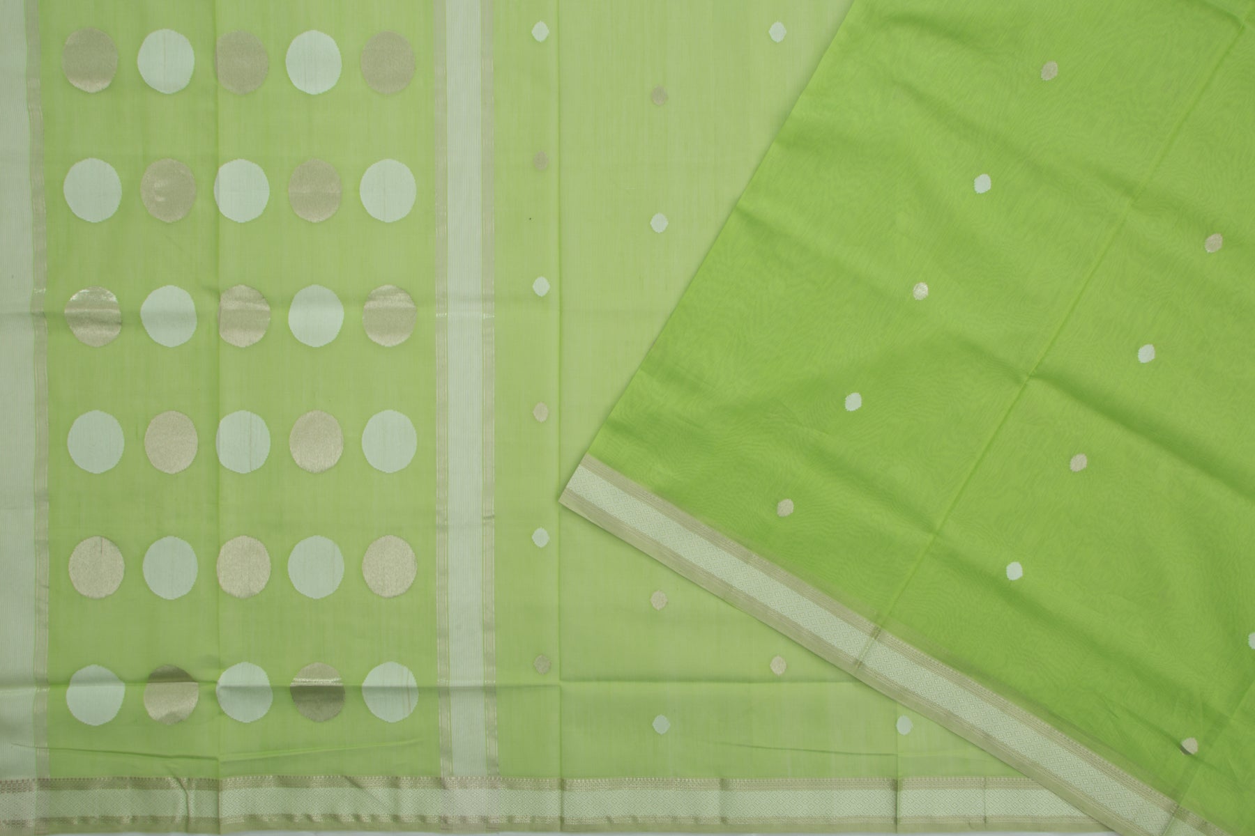 Maheshwari Cotton Butta Green Saree