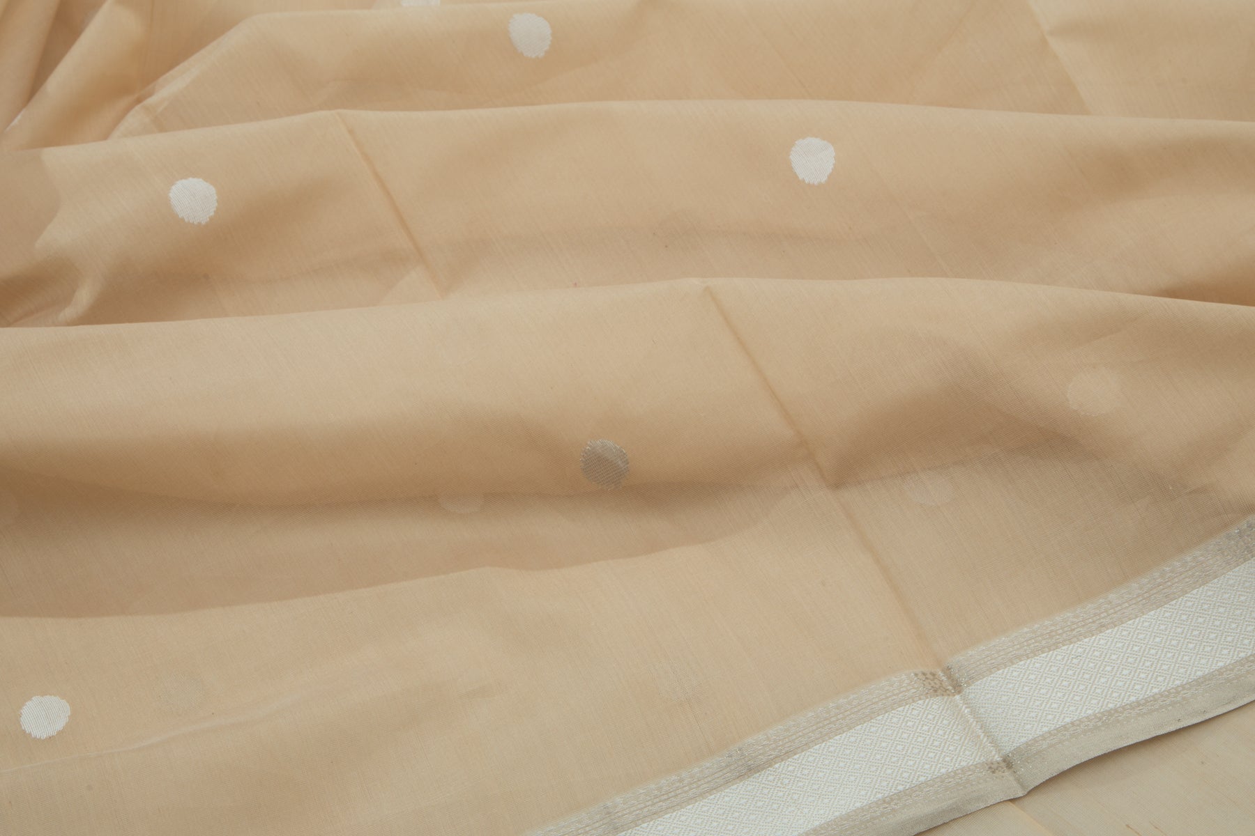 Maheshwari Cotton Butta Beige Saree