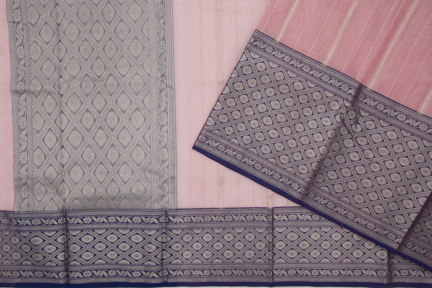 Banarasi Kora Organza Vertical Lines Peach Saree