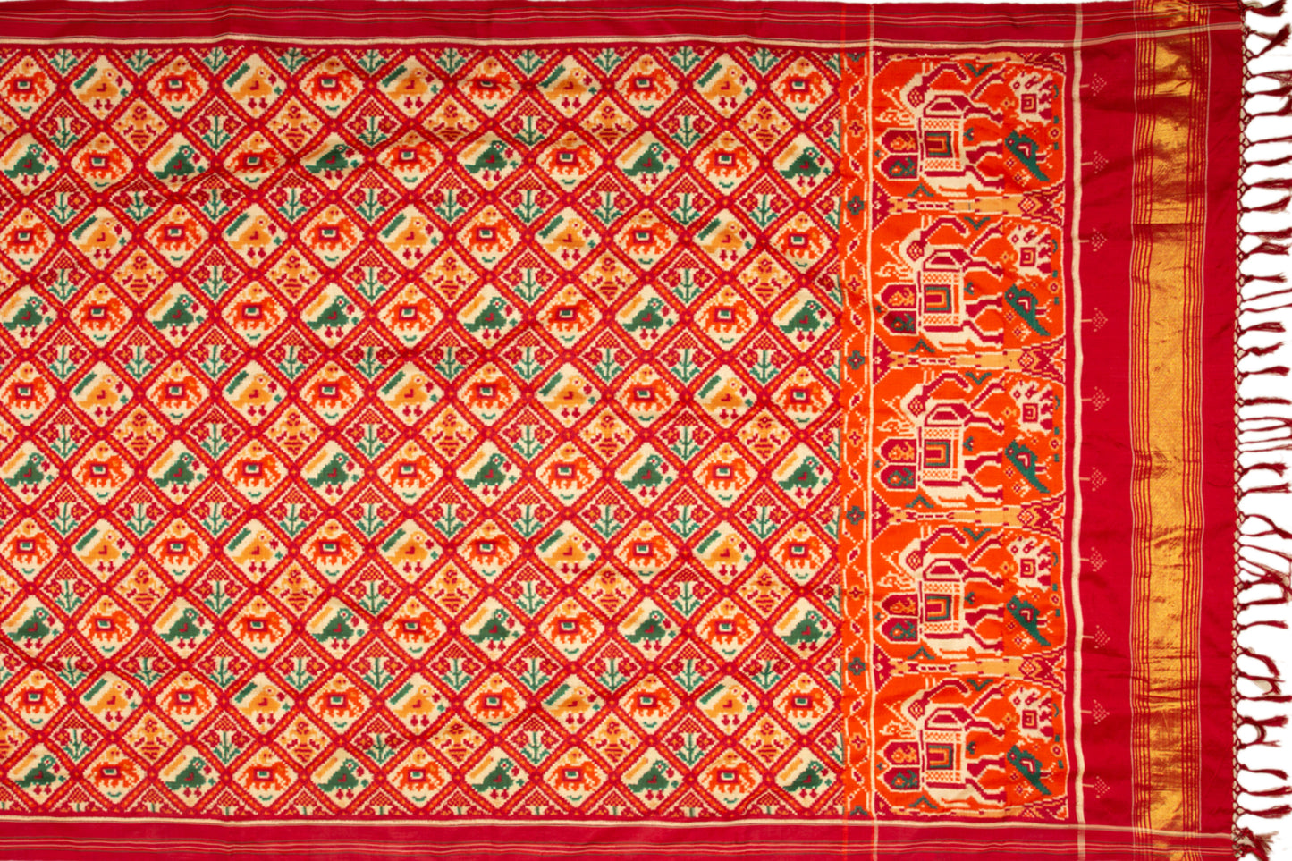 Patan Patola Silk Double Ikat 5 Figure White Saree