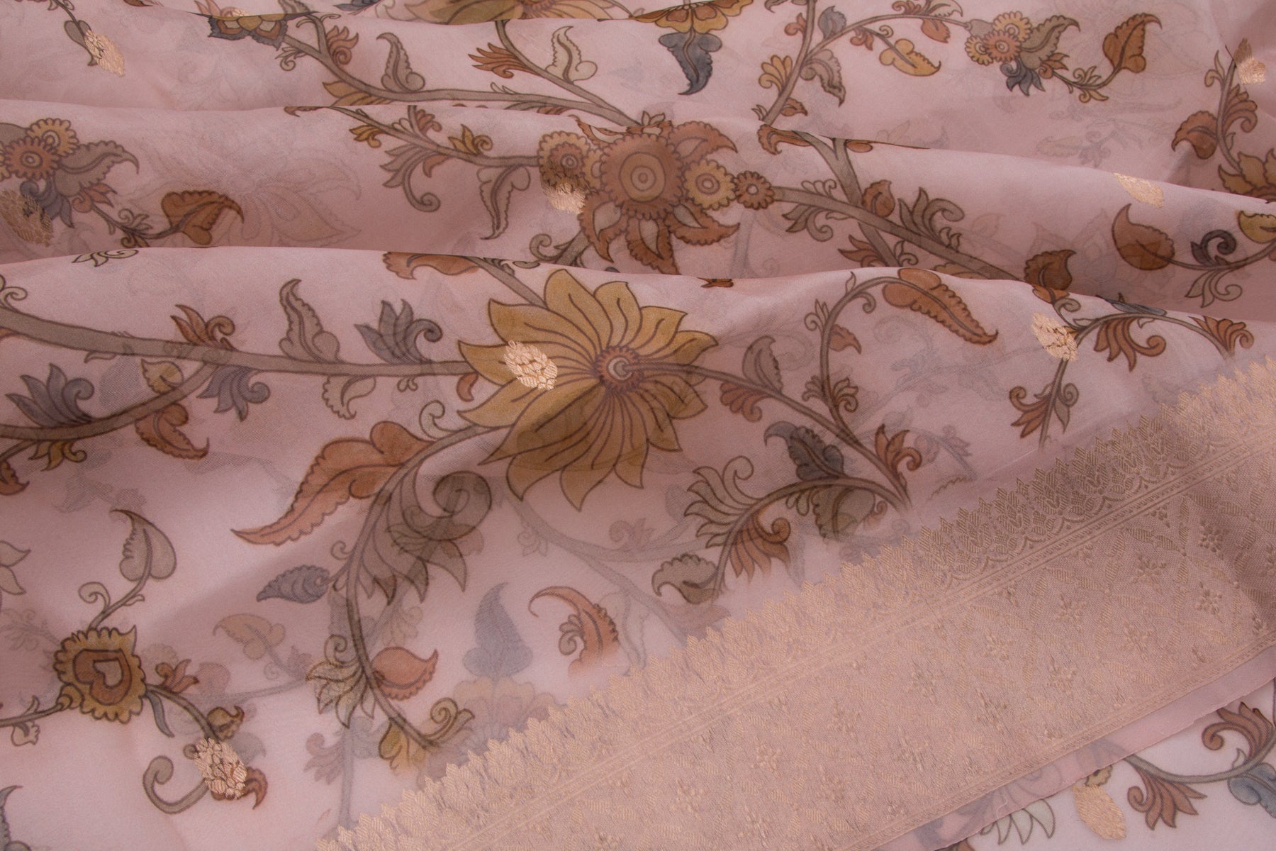 Banarasi Kora Organza Floral Printed Pink Saree