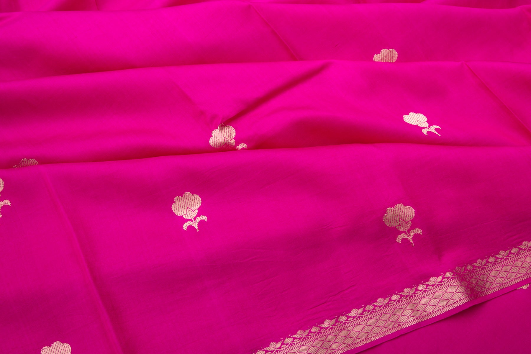 Banarasi Katan Silk Butta Pink Saree