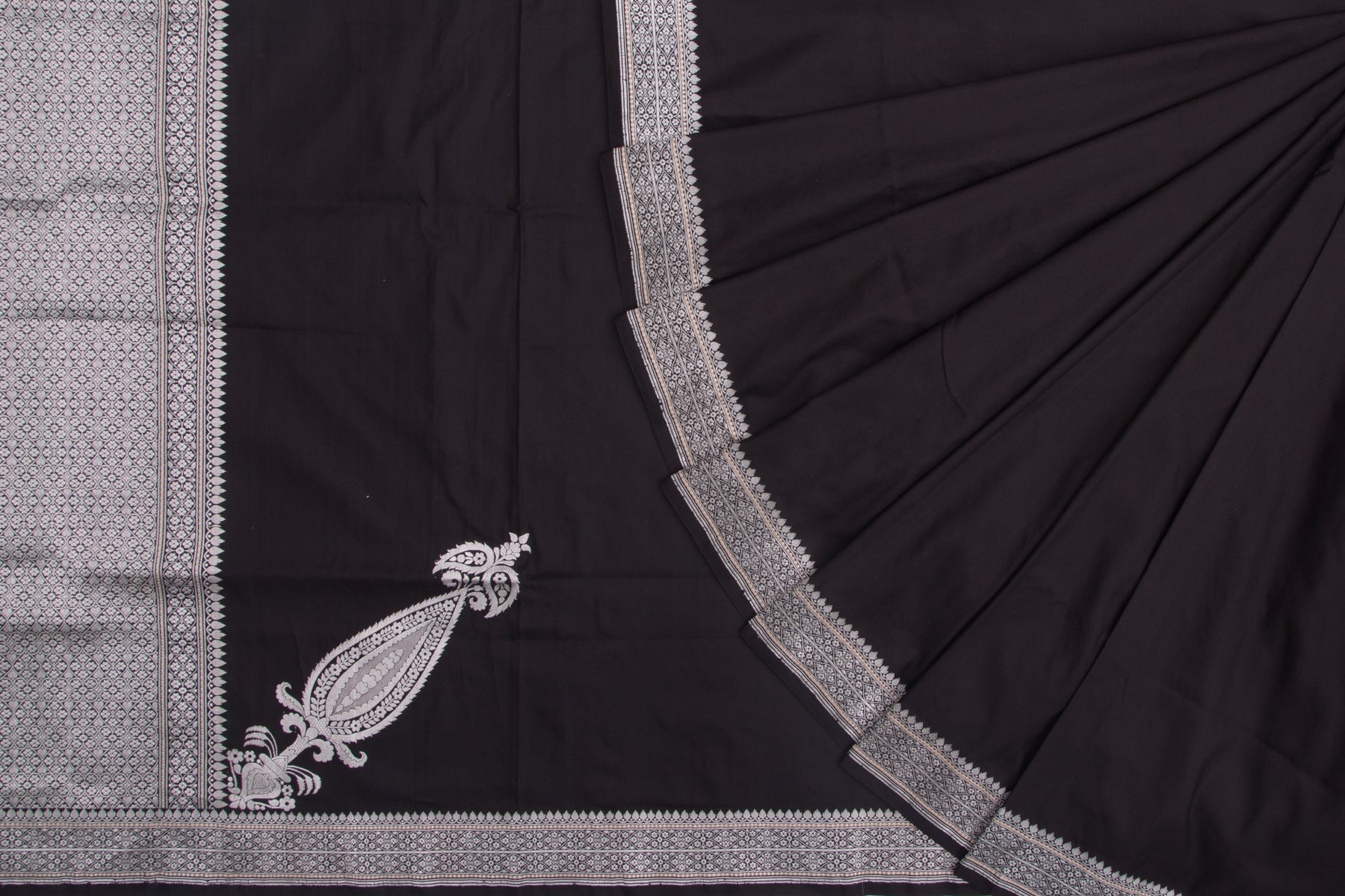 Banarasi Silk Plain Black Saree
