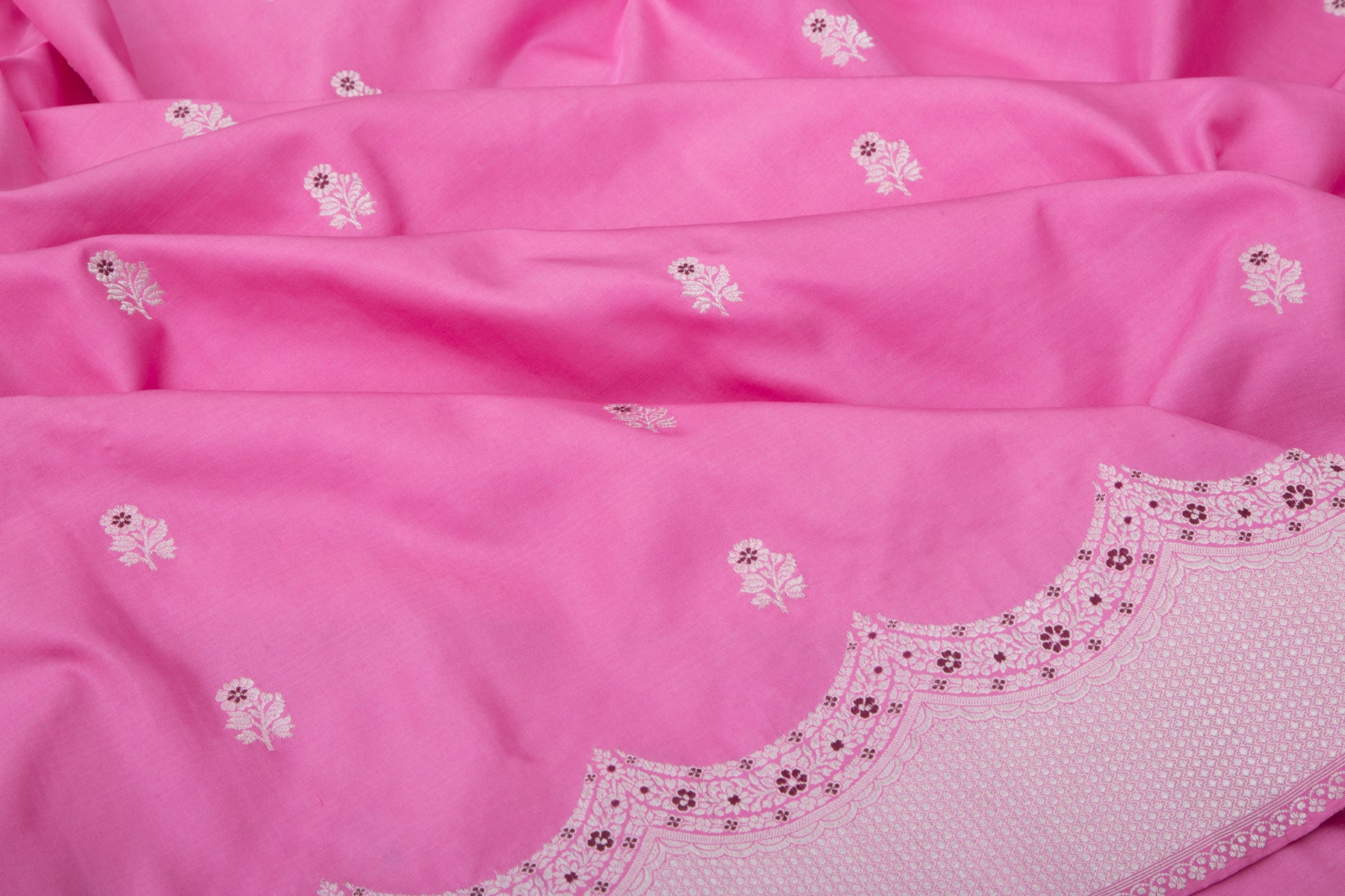 Banarasi Silk Kadwa Butta Pink Saree