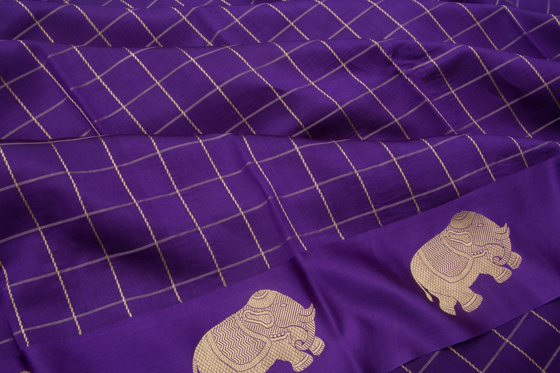 Banarasi Katan Silk Checks Violet Saree