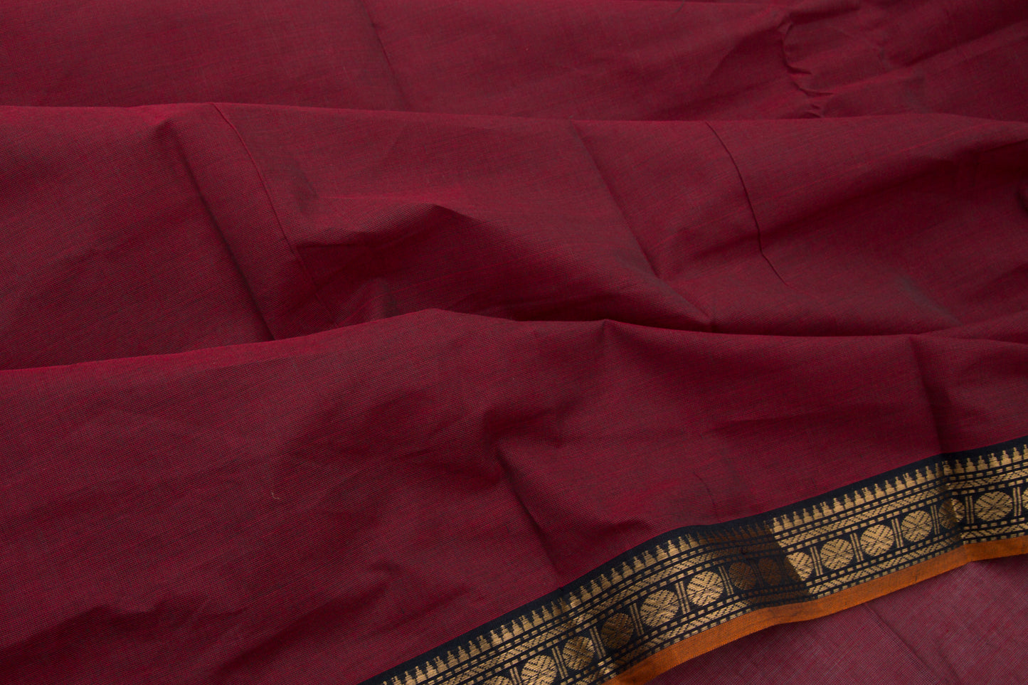 Kanchi Cotton Plain Maroon Saree
