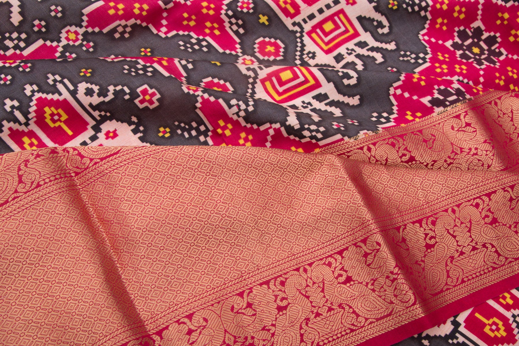 Kanchipuram Silk Printed Pink And Black Saree