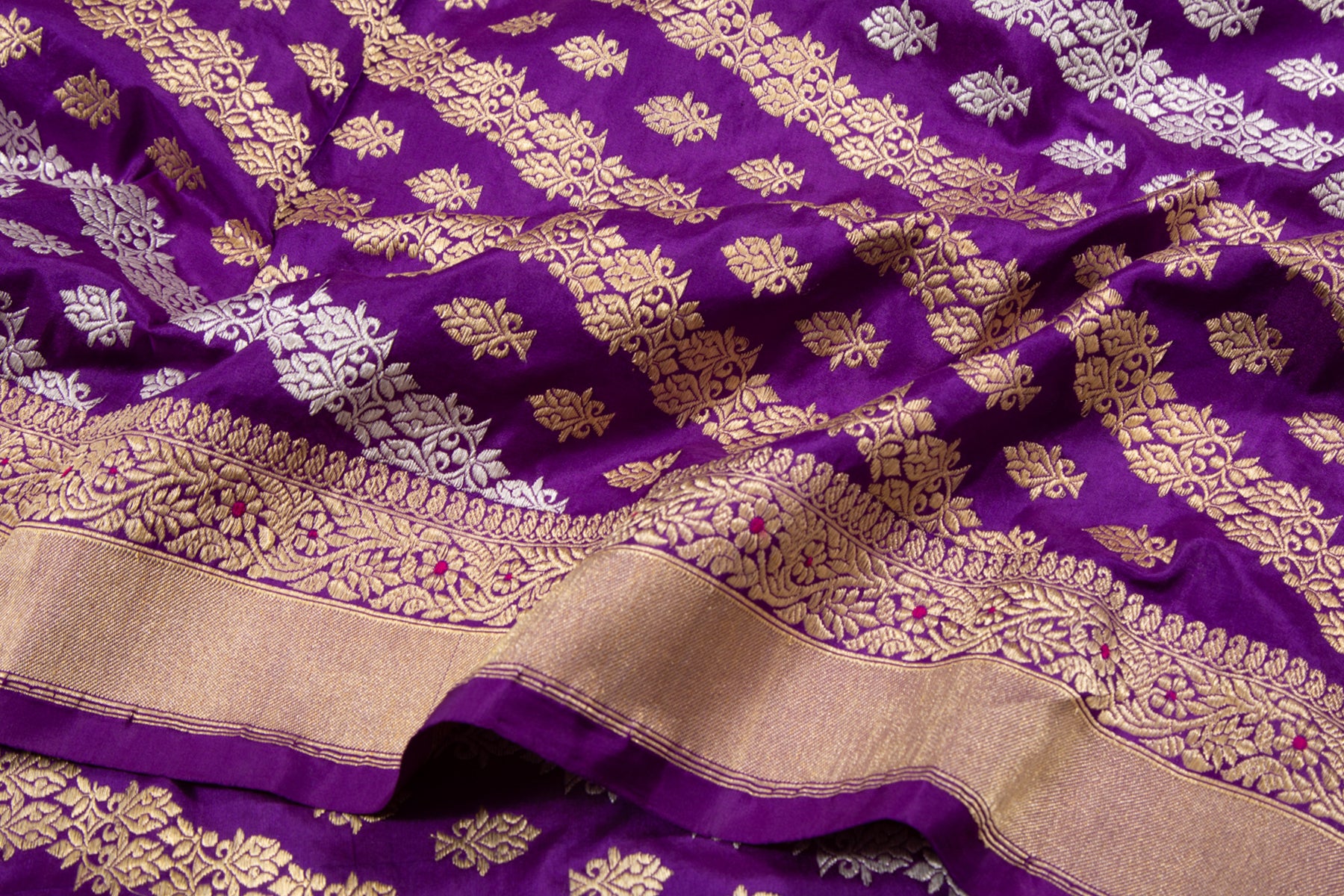 Banarasi Silk Kadwa Jaal Purple Saree