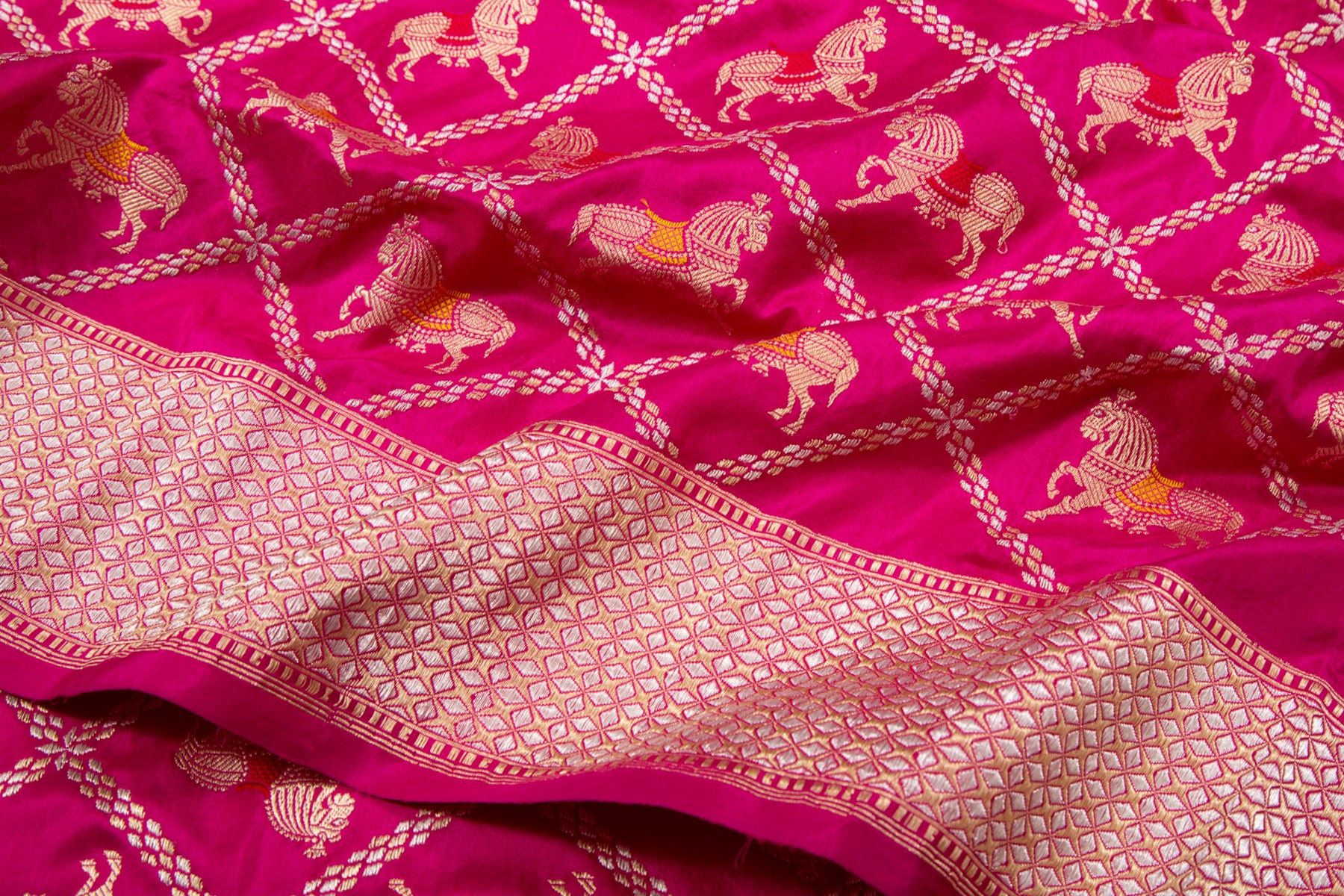 Banarasi Silk Criss-Cross Checks And Butta Pink Saree