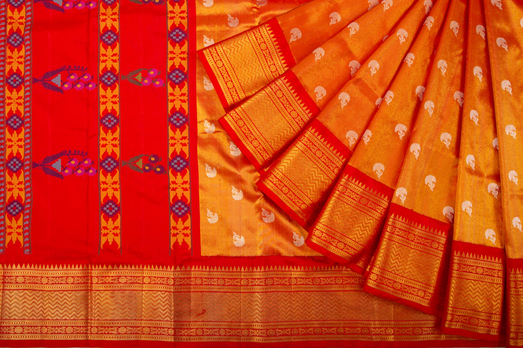 Kanchipuram Silk Tissue Butta Red Saree