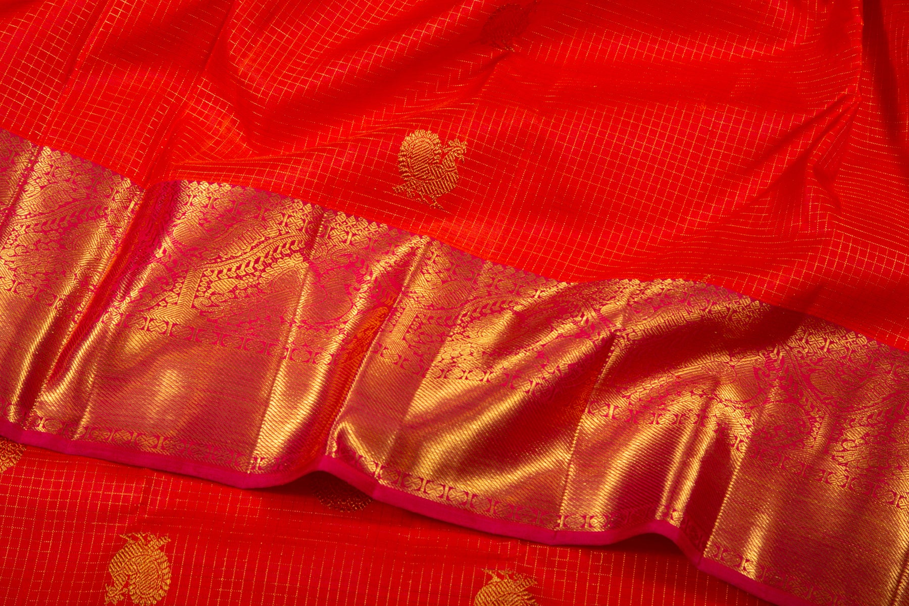 Kanchipuram Silk Checks And Butta Red Saree