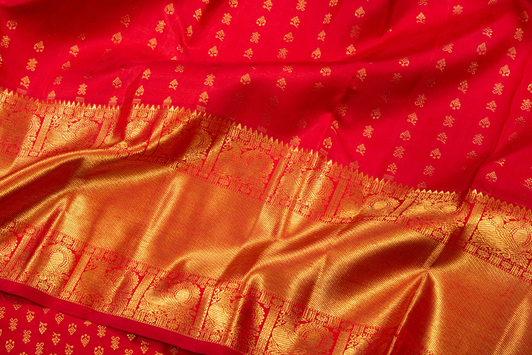Kanchipuram Silk Butta Red Saree