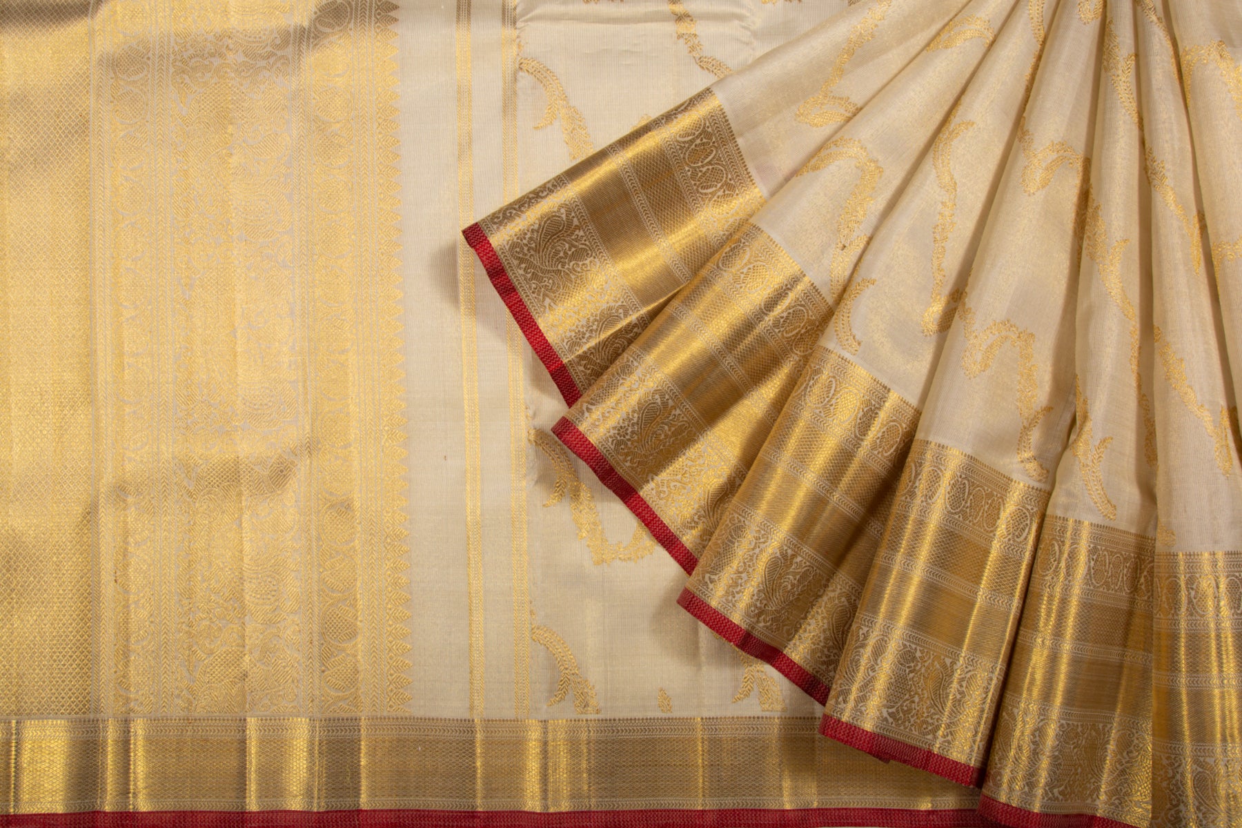 Kanchipuram Silk Tissue Jaal Cream Saree