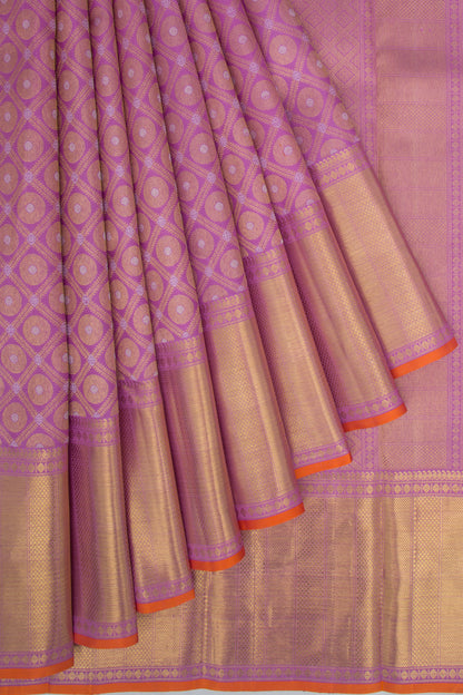 Kanchipuram Silk Criss Cross Checks And Butta Lavender Saree