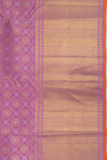 Kanchipuram Silk Criss Cross Checks And Butta Lavender Saree