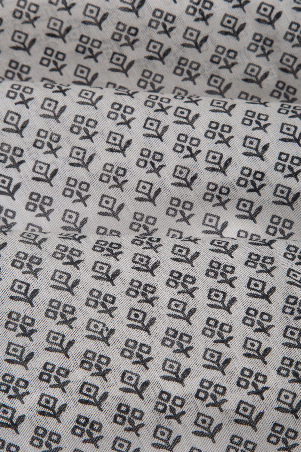 Chanderi Cotton Floral Printed White Saree