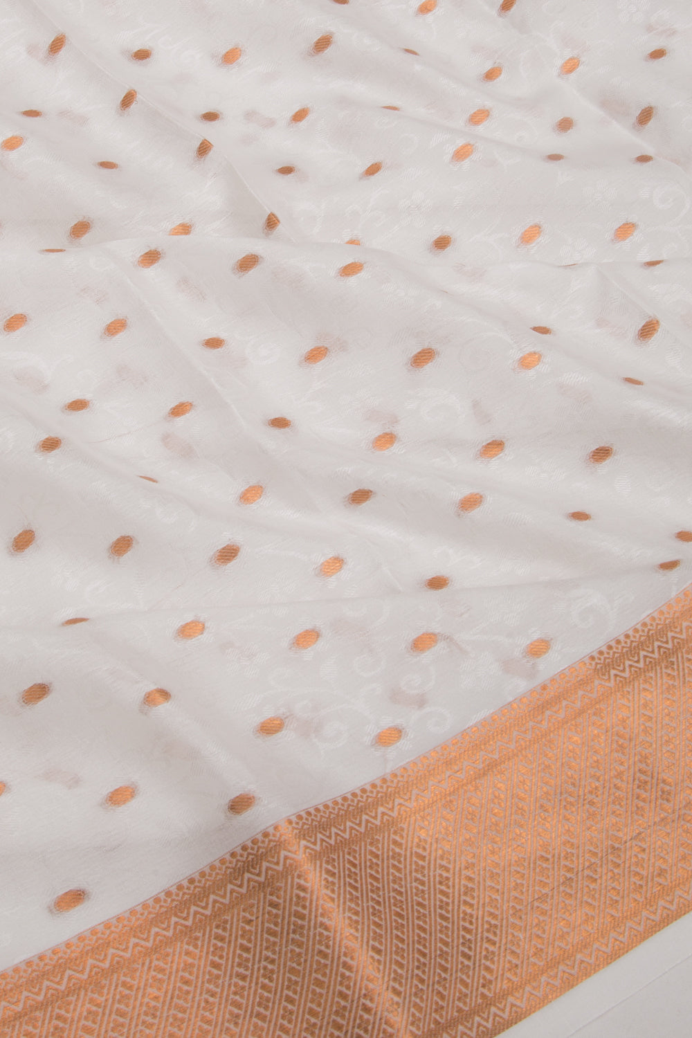 Binny Silk Jacquard And Butta White Saree