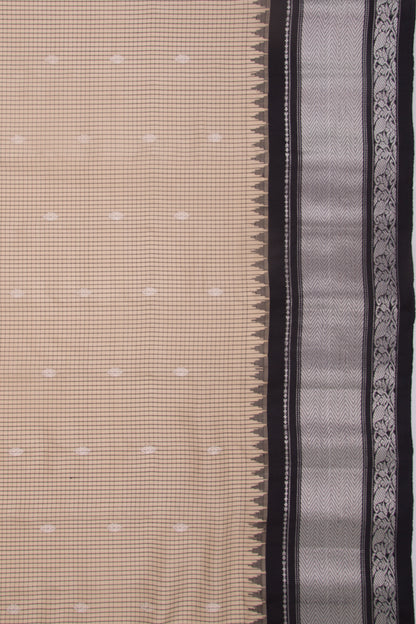 Gadwal Silk Checks And Butta Cream Saree