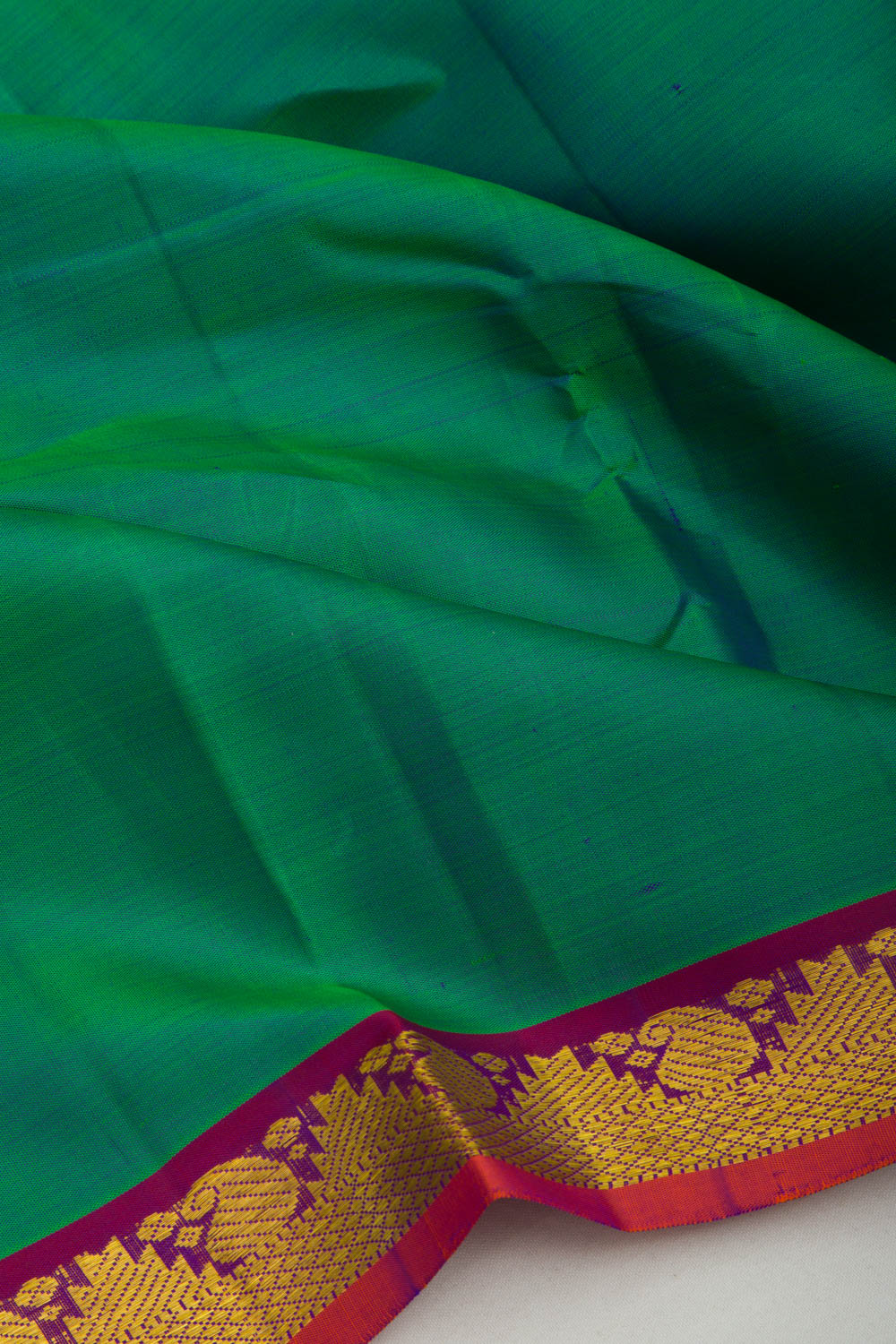 Kanchipuram Silk Plain Dark Green Saree