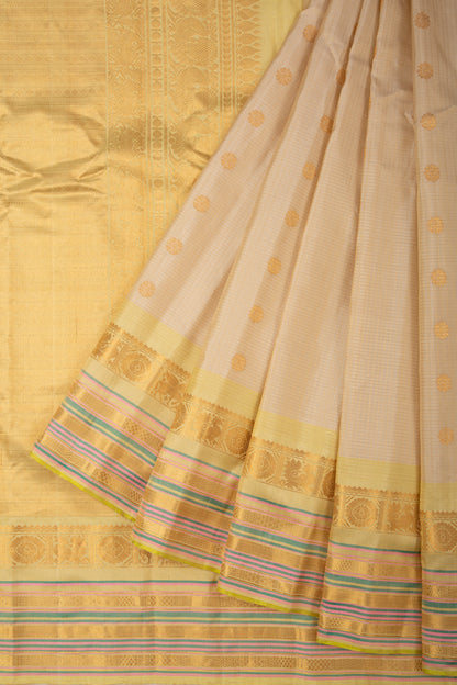 Gadwal Silk Checks And Butta Cream Saree