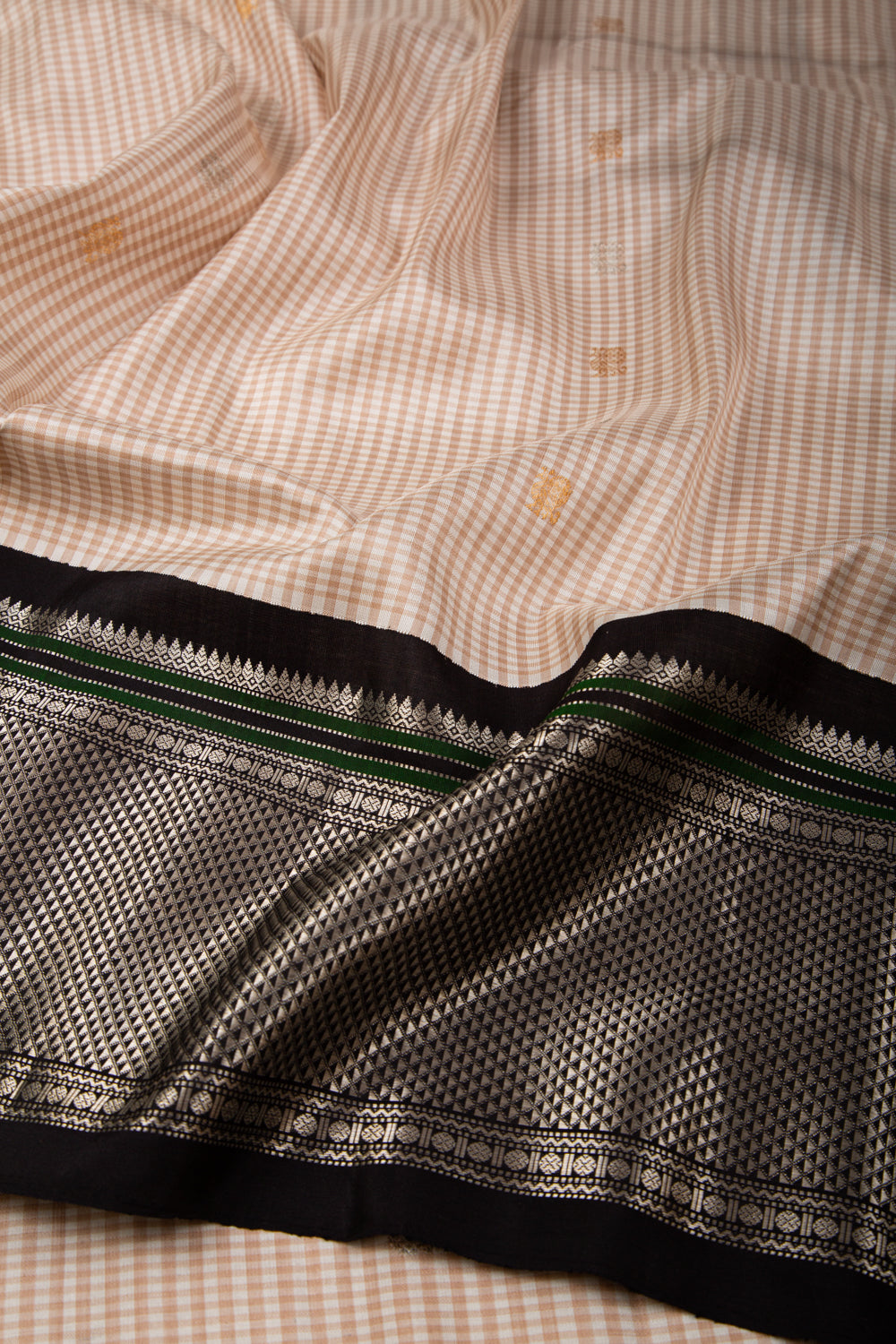 Gadwal Silk Checks And Butta Off-White Saree