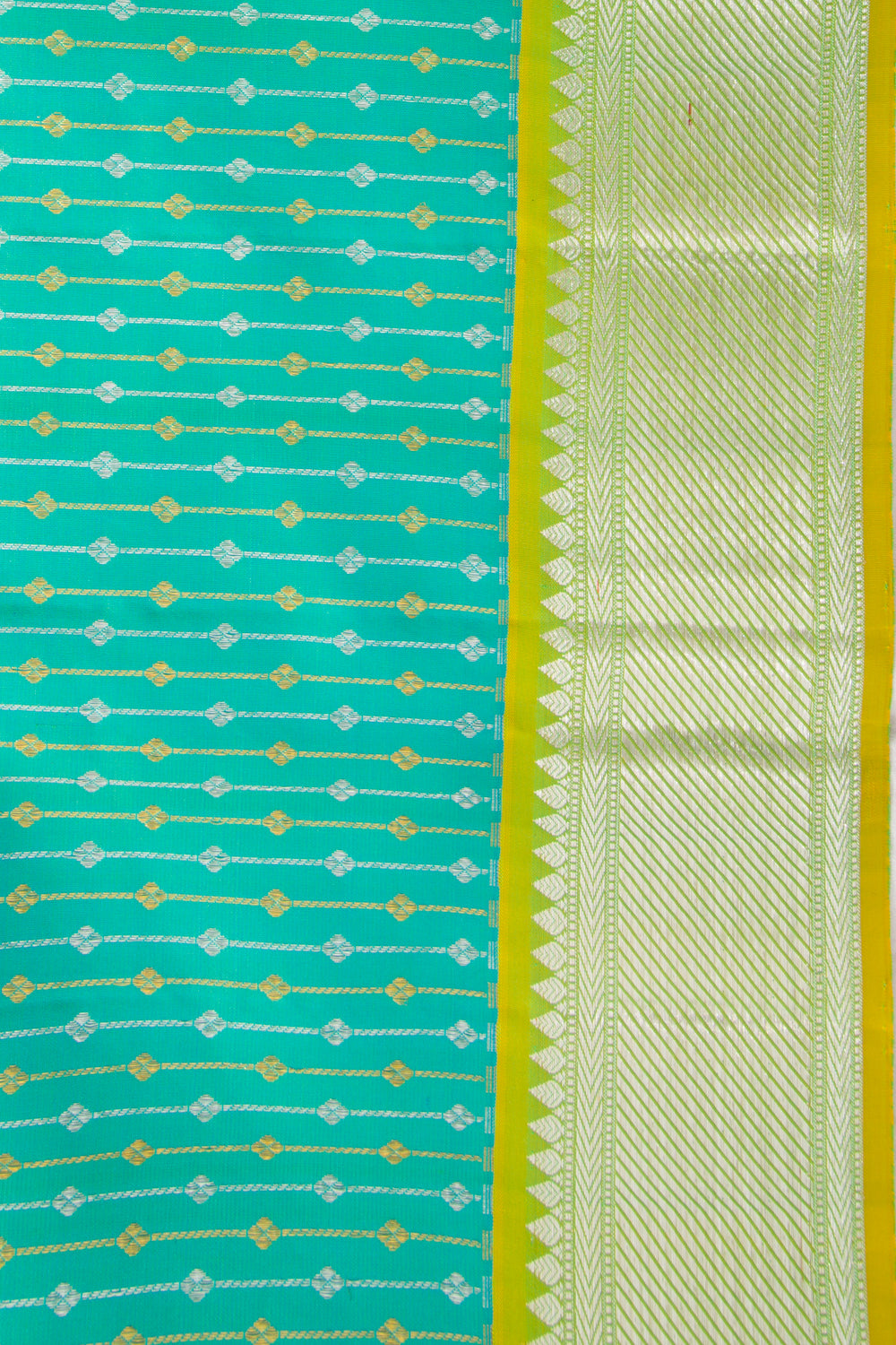 Kanchipuram Silk Vertical Lines Dual Tone Blue And Green Saree
