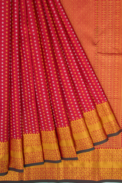 Taranga Kanchi Silk Oosi Lines And Butta Red Saree