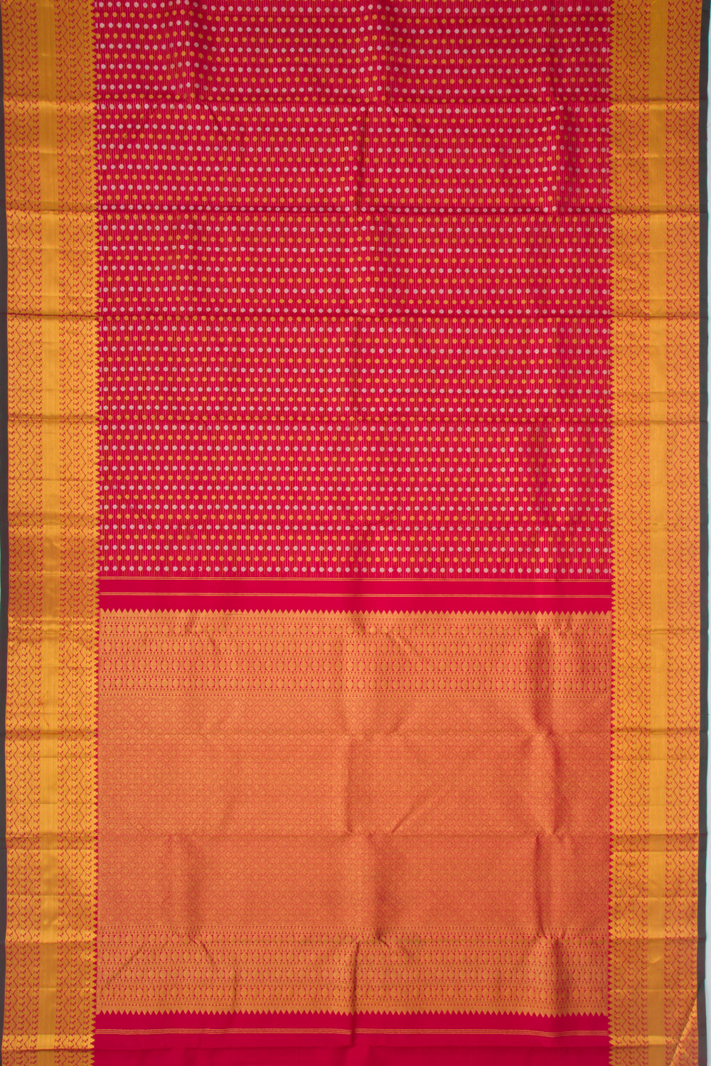 Taranga Kanchi Silk Oosi Lines And Butta Red Saree