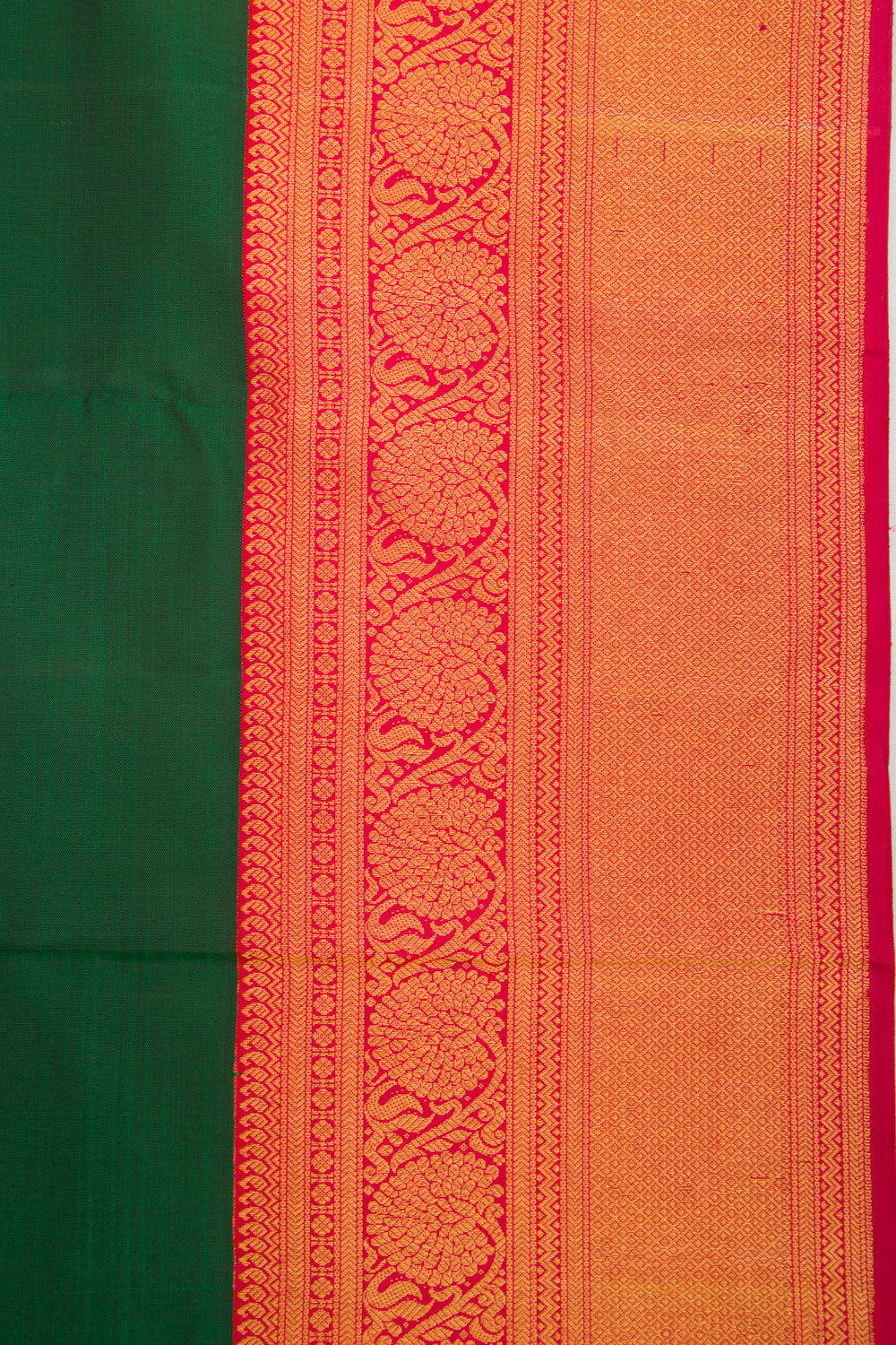 Kanchipuram Silk Plain Dark Green Saree