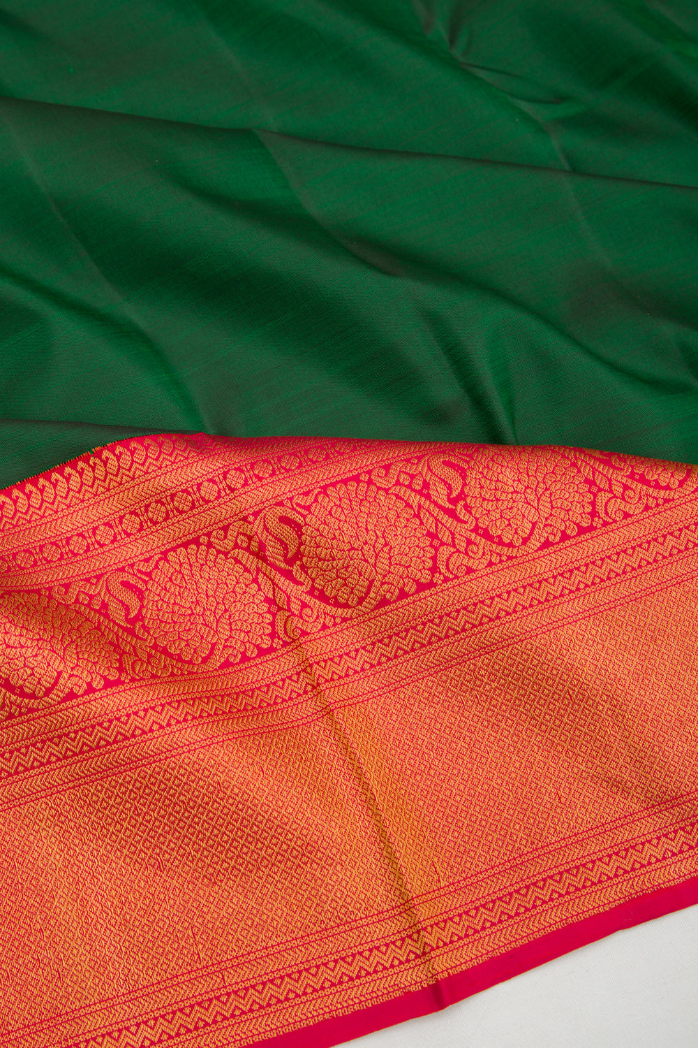 Kanchipuram Silk Plain Dark Green Saree