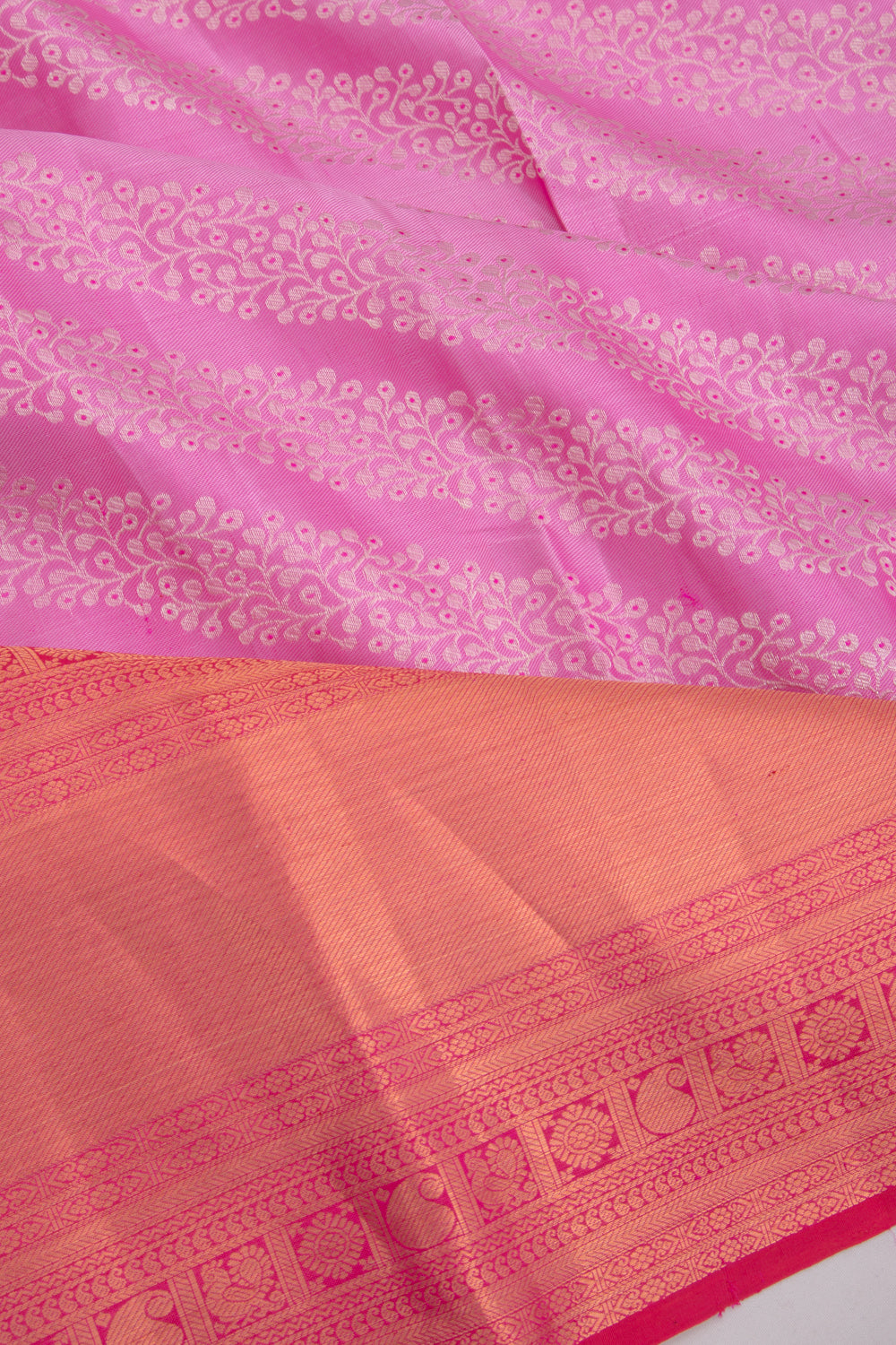 Kanchipuram Silk Diagonal Lines Pink Saree