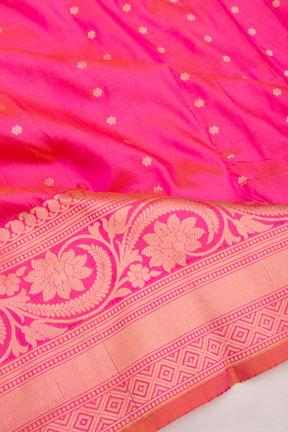 Banarasi Katan Silk Butta Pink Saree