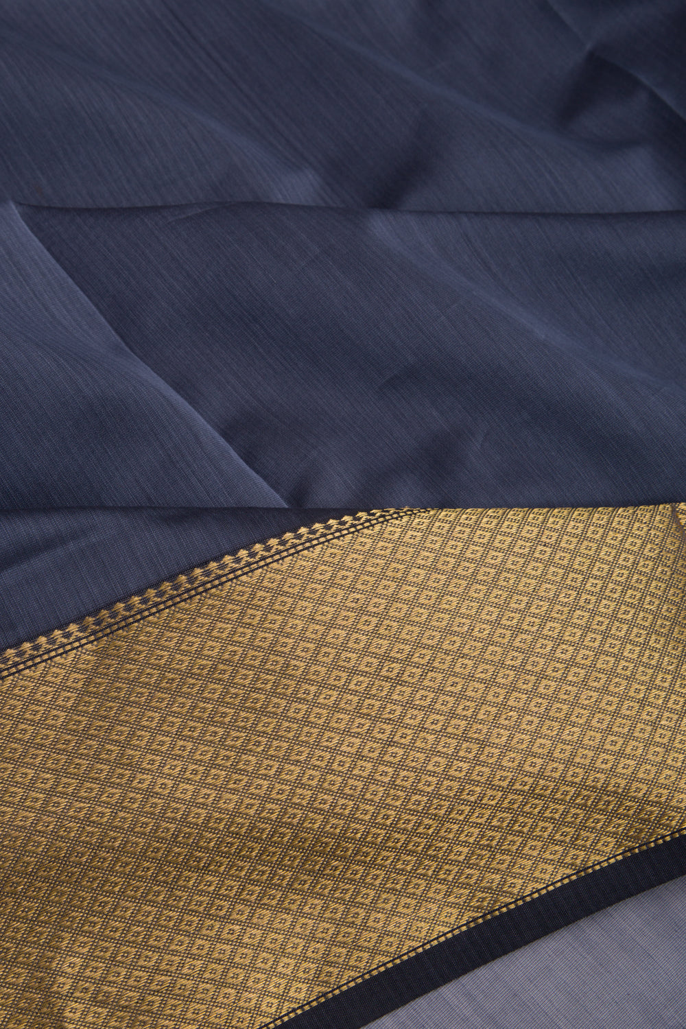 Maheshwari Cotton Plain Grey Saree
