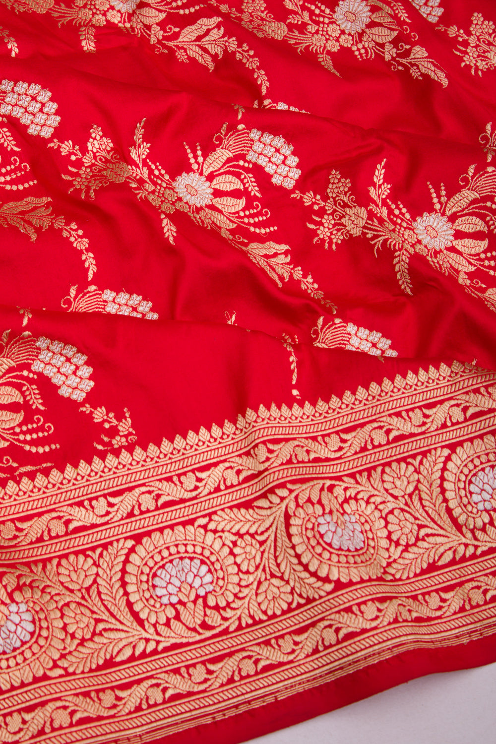Banarasi Silk Kadwa Jaal Red Saree