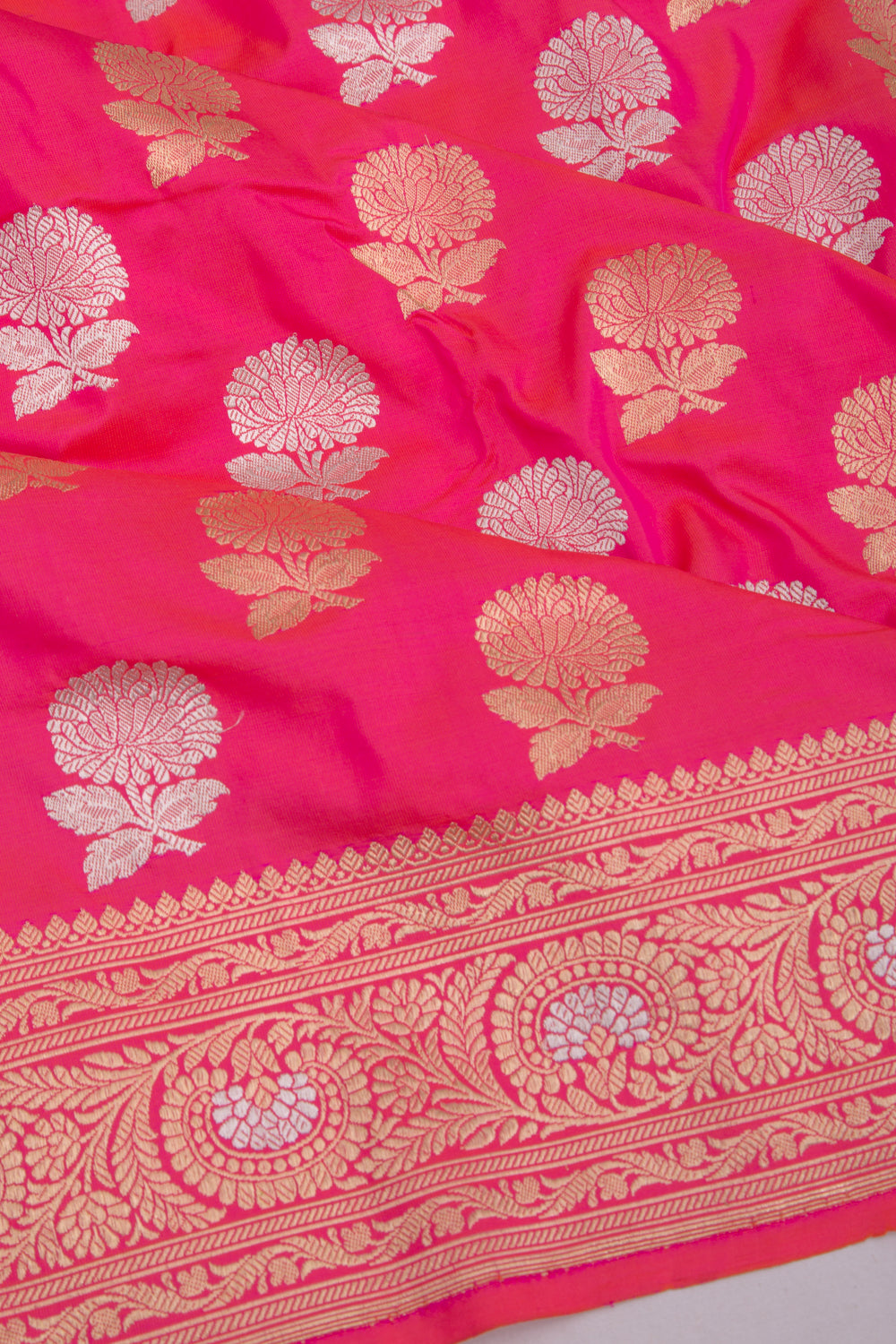 Banarasi Silk Kadwa Butta Pink Saree