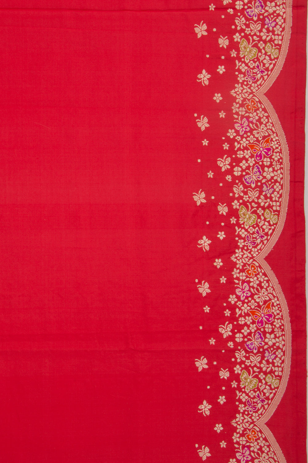 Banarasi Silk Plain Red Saree With Scallop Border