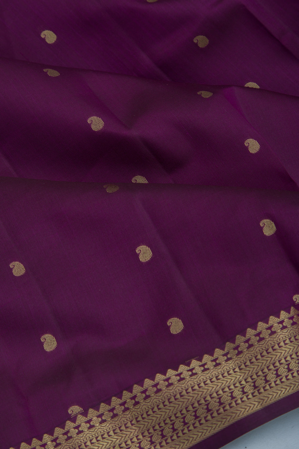 Taranga Kanchi Silk Butta Purple Saree
