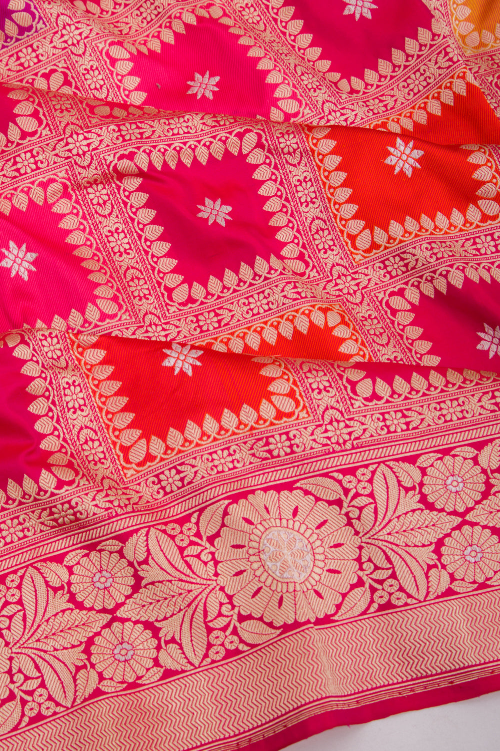 Banarasi Silk Rangkat Checks Saree