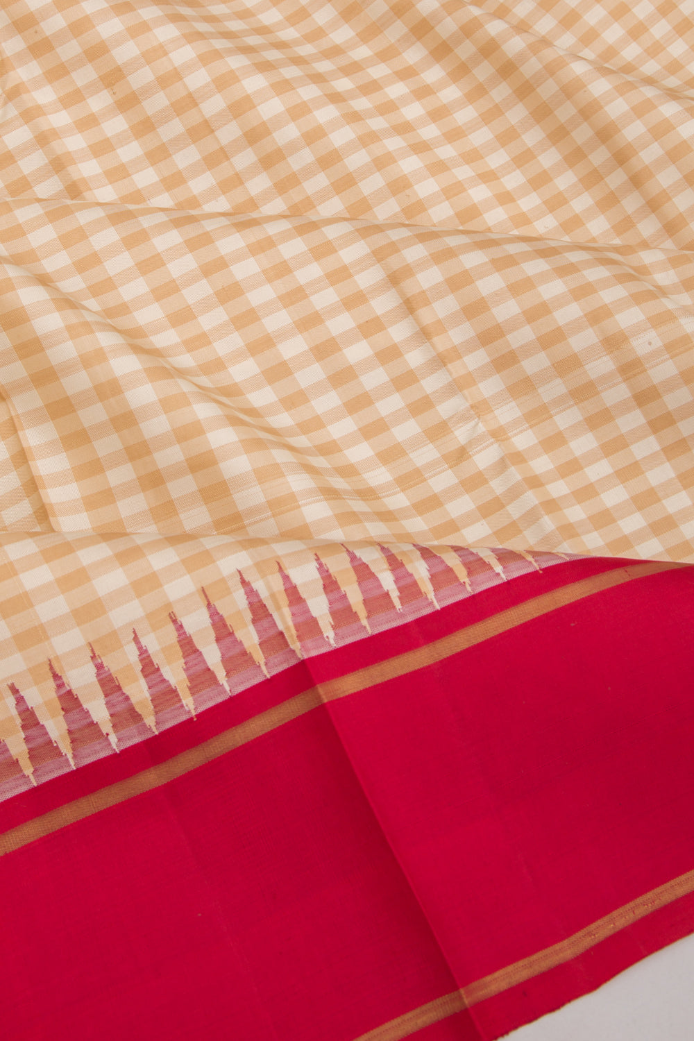Kanchipuram Silk Checks Cream Saree With Ganga Jamuna Border