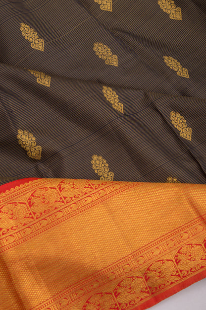 Kanchipuram Silk Oosi Lines And Butta Black Saree
