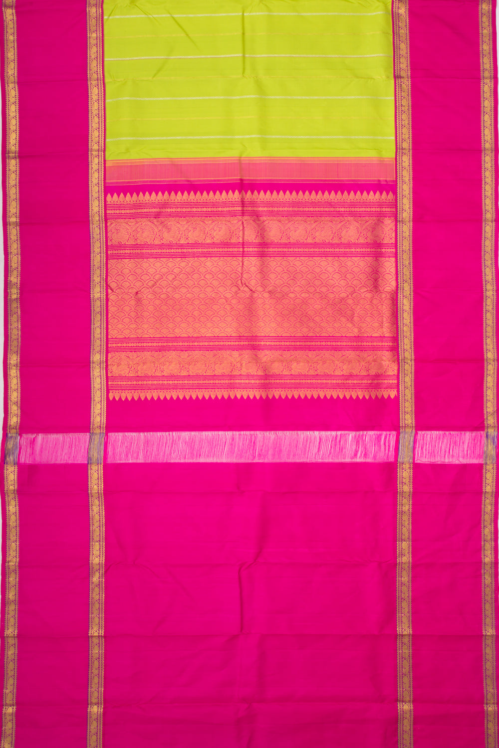 Kanchipuram Silk Vertical Lines Green Saree With Rettai Border