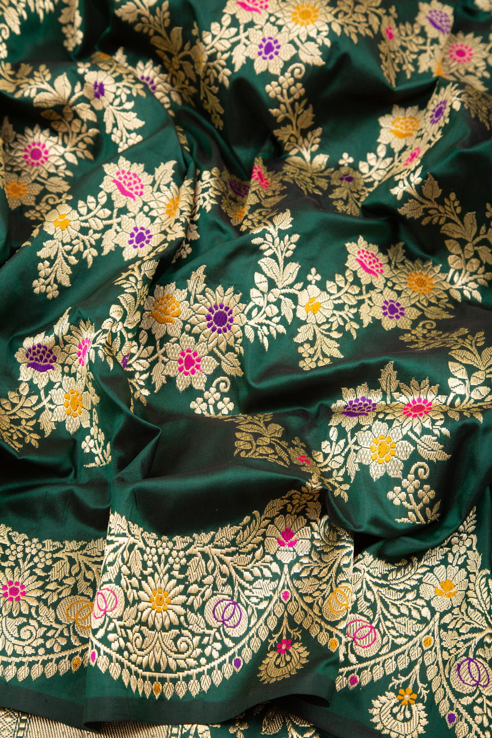 Banarasi Silk Kadwa Jaal Green Saree With Scallop Border