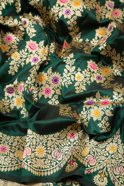 Banarasi Silk Kadwa Jaal Green Saree With Scallop Border