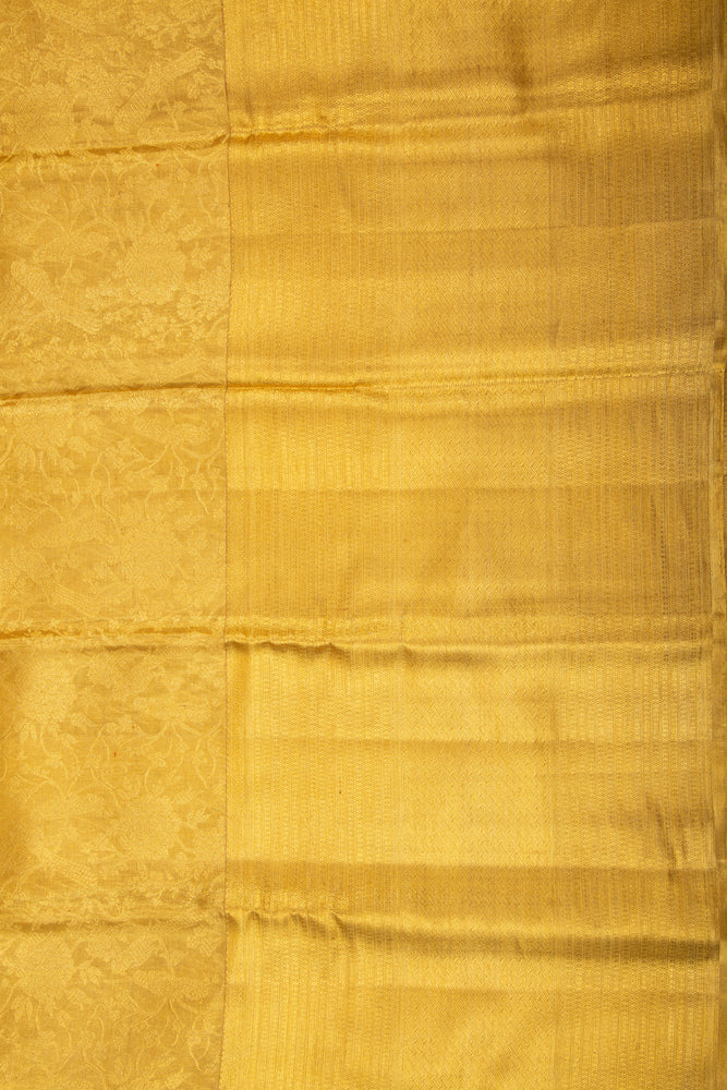 Kanchipuram Silk Tissue Jaal Gold Saree