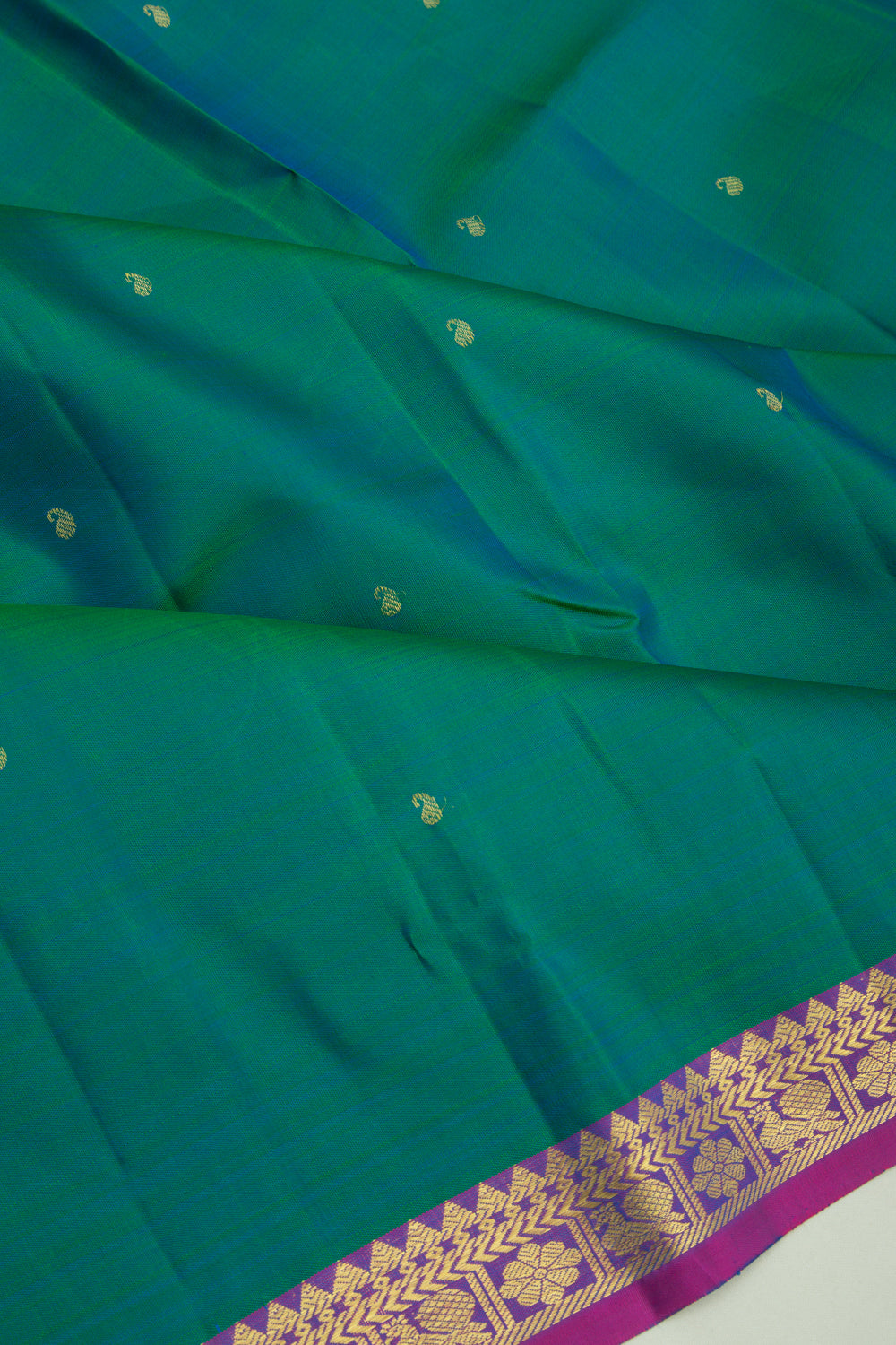 Kanchipuram Silk Butta Dual Tone Blue And Green Saree