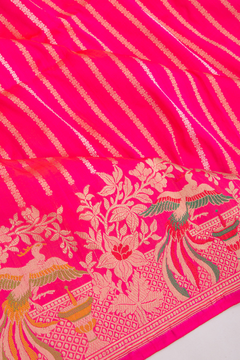 Banarasi Silk Vertical Lines Pink Saree