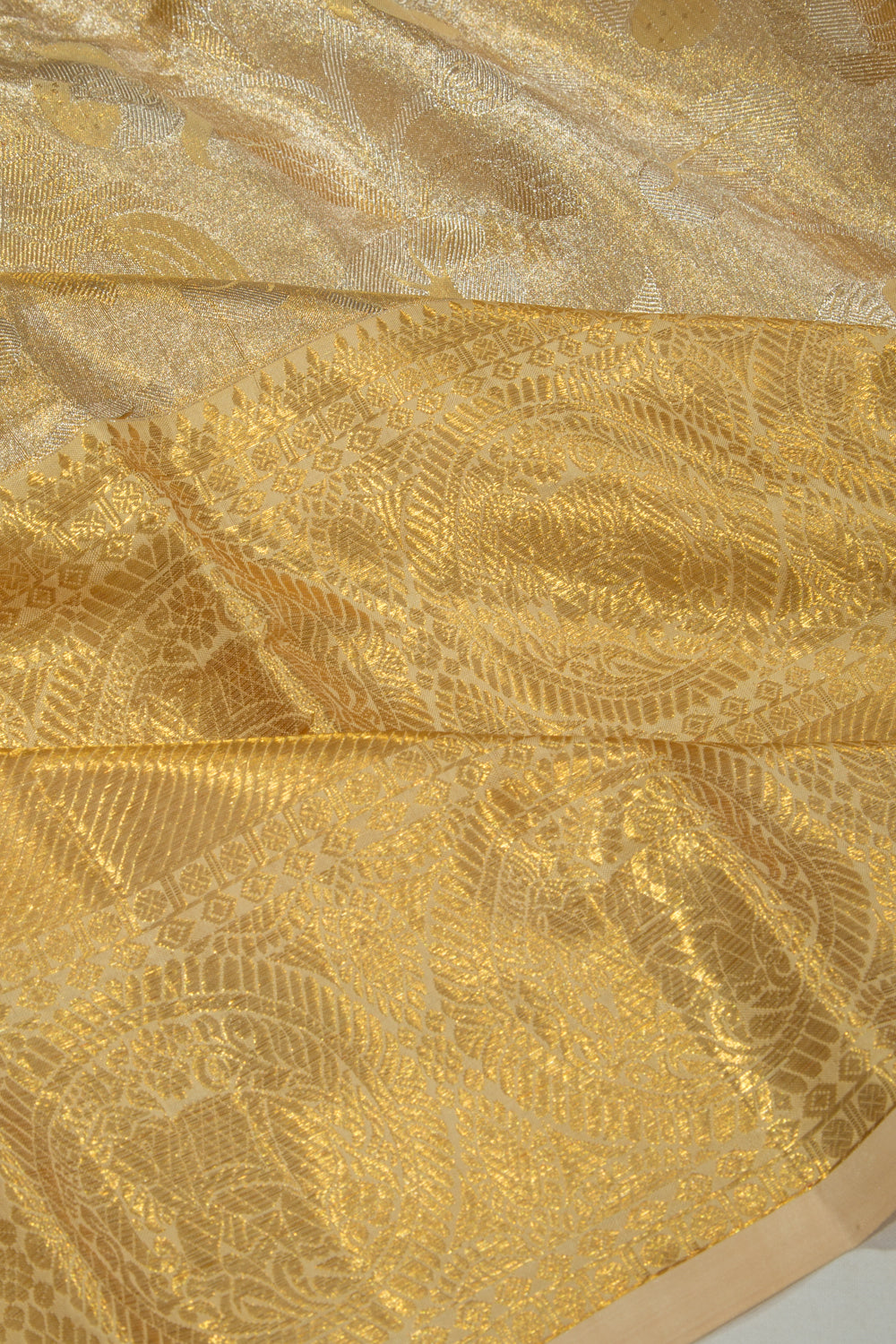 Kanchipuram Silk Tissue Jaal Gold Saree