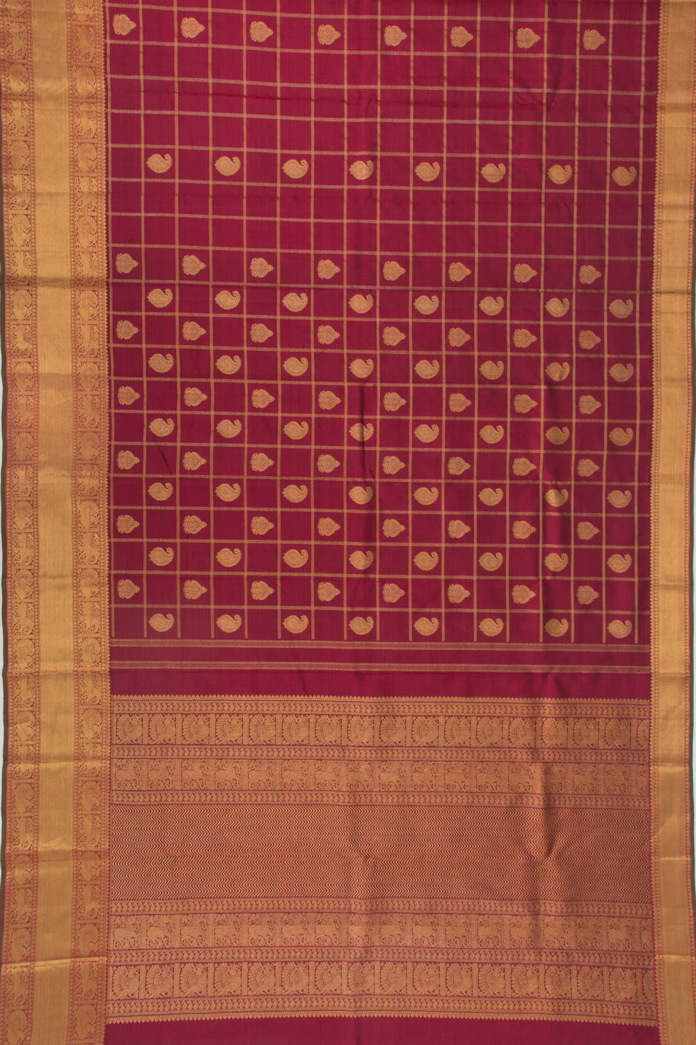 Kanchipuram Silk Checks And Butta Maroon Saree