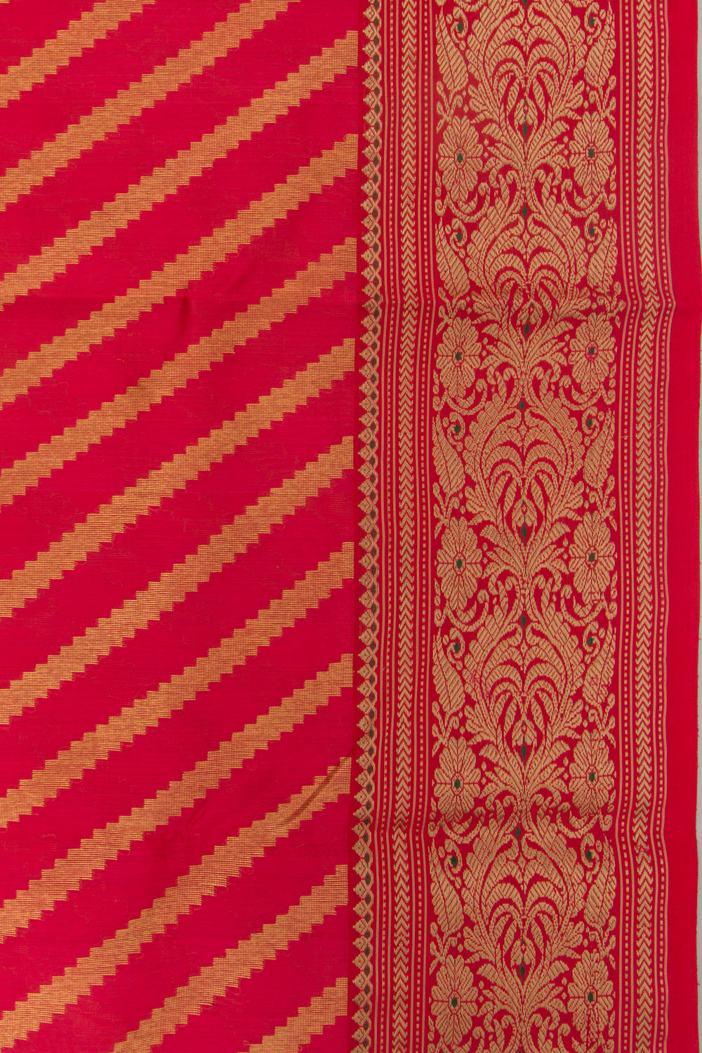 Chanderi Silk Diagonal Lines Red Saree