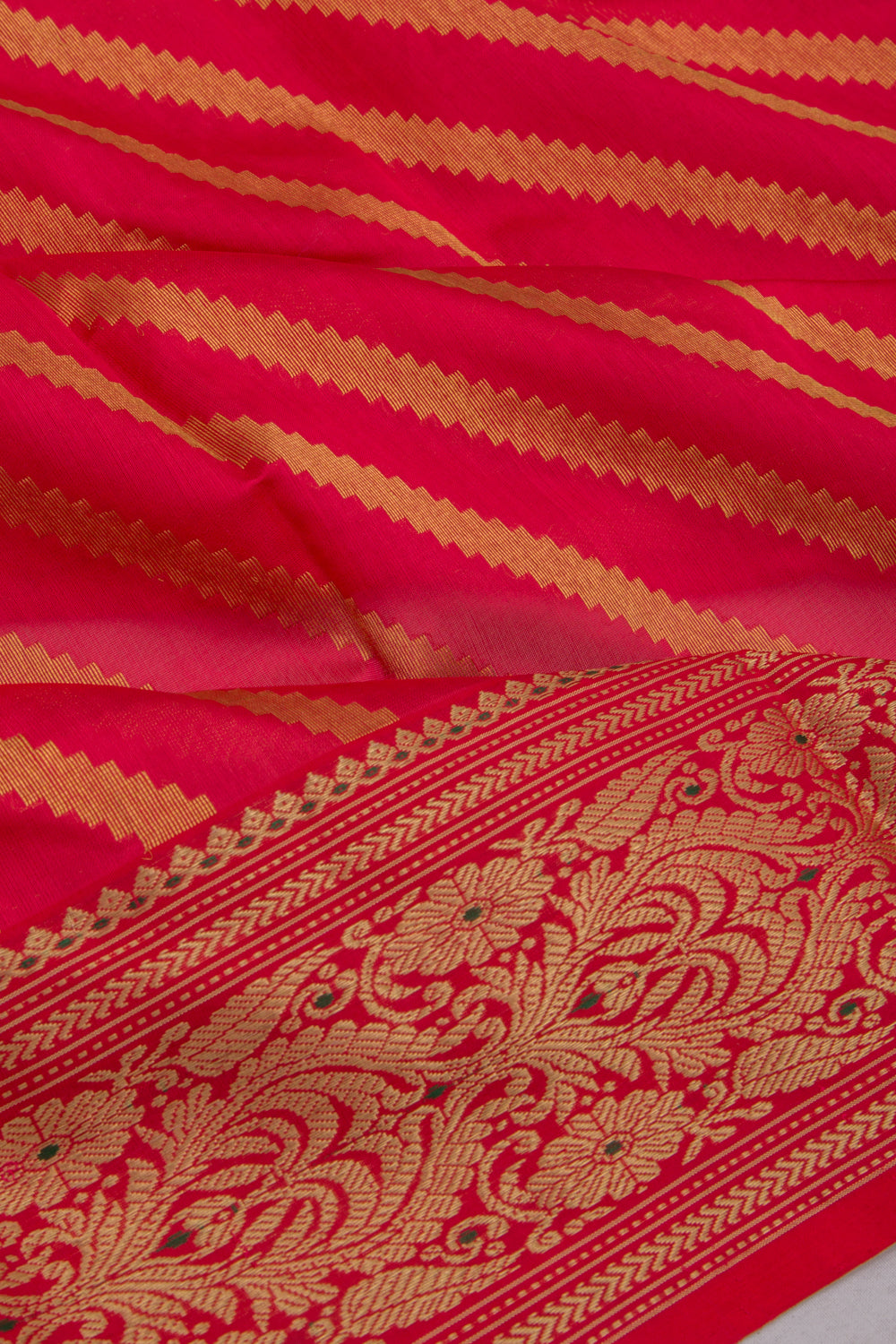 Pure Chanderi Silk Diagonal Lines Red Saree